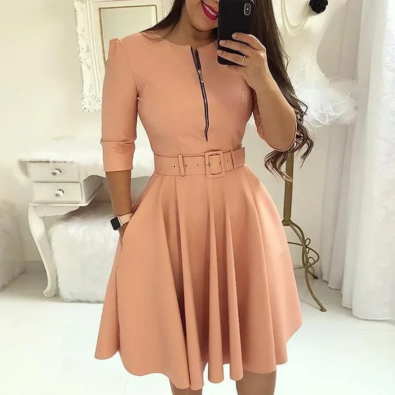 Vestido Lady Elegance com Cinto