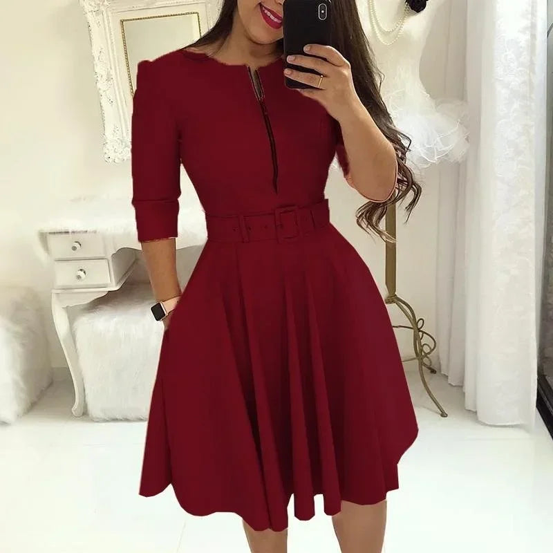 Vestido Lady Elegance com Cinto